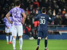  巴黎圣日耳曼主帅放话：巴黎大师赛季后赛必胜巴塞罗那，萨拉赫冷笑回应