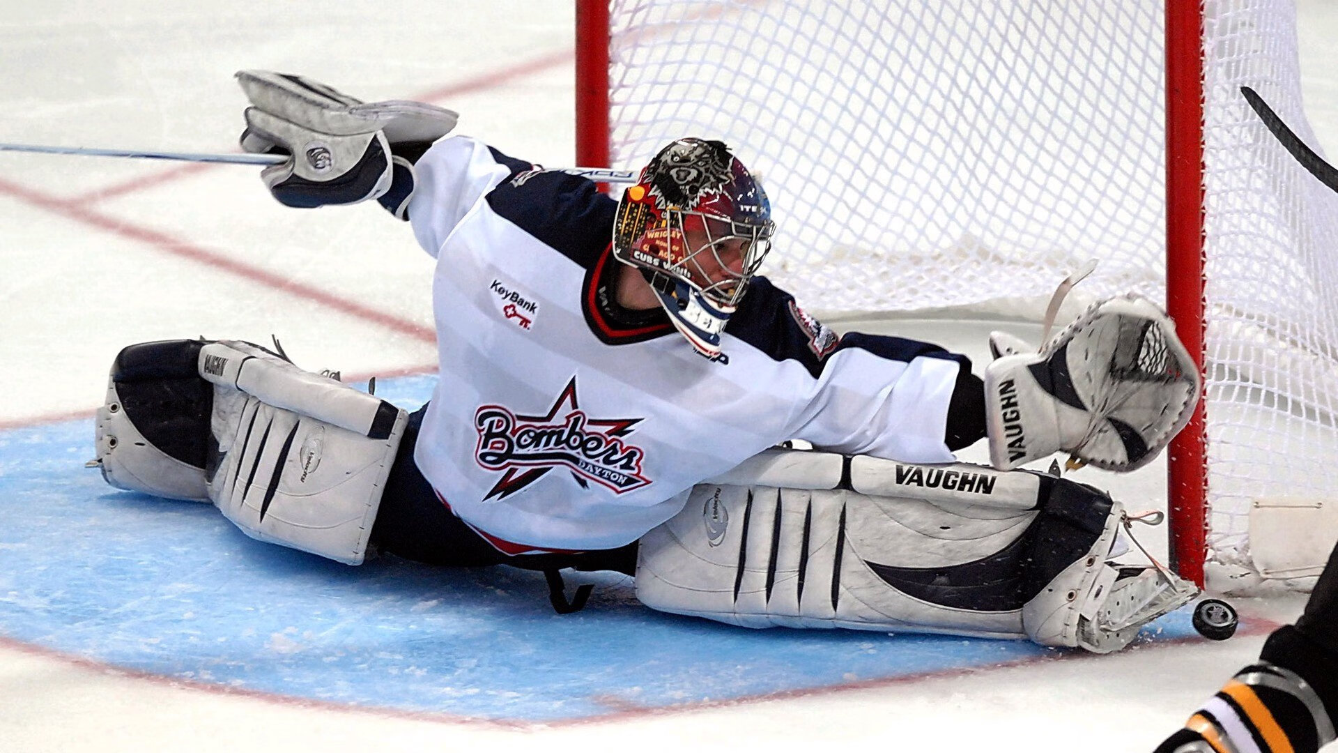 Rookie重返赛场，反败为胜首场状态出色，拜仁观众沸腾！赛场气氛高涨